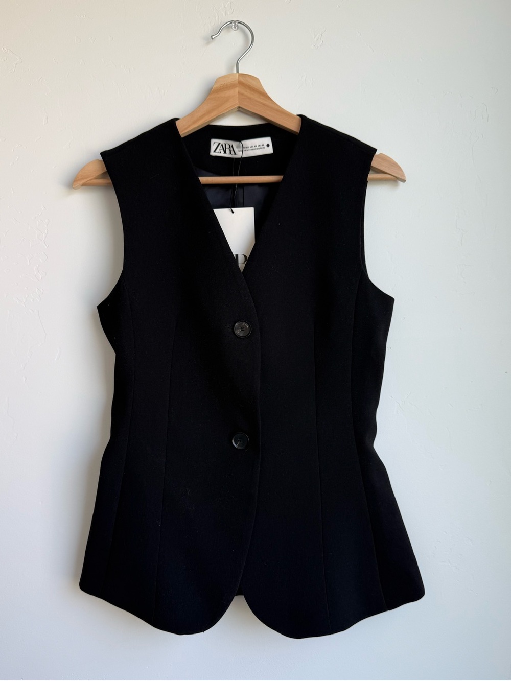 NWT Zara Tailored Vest in Black